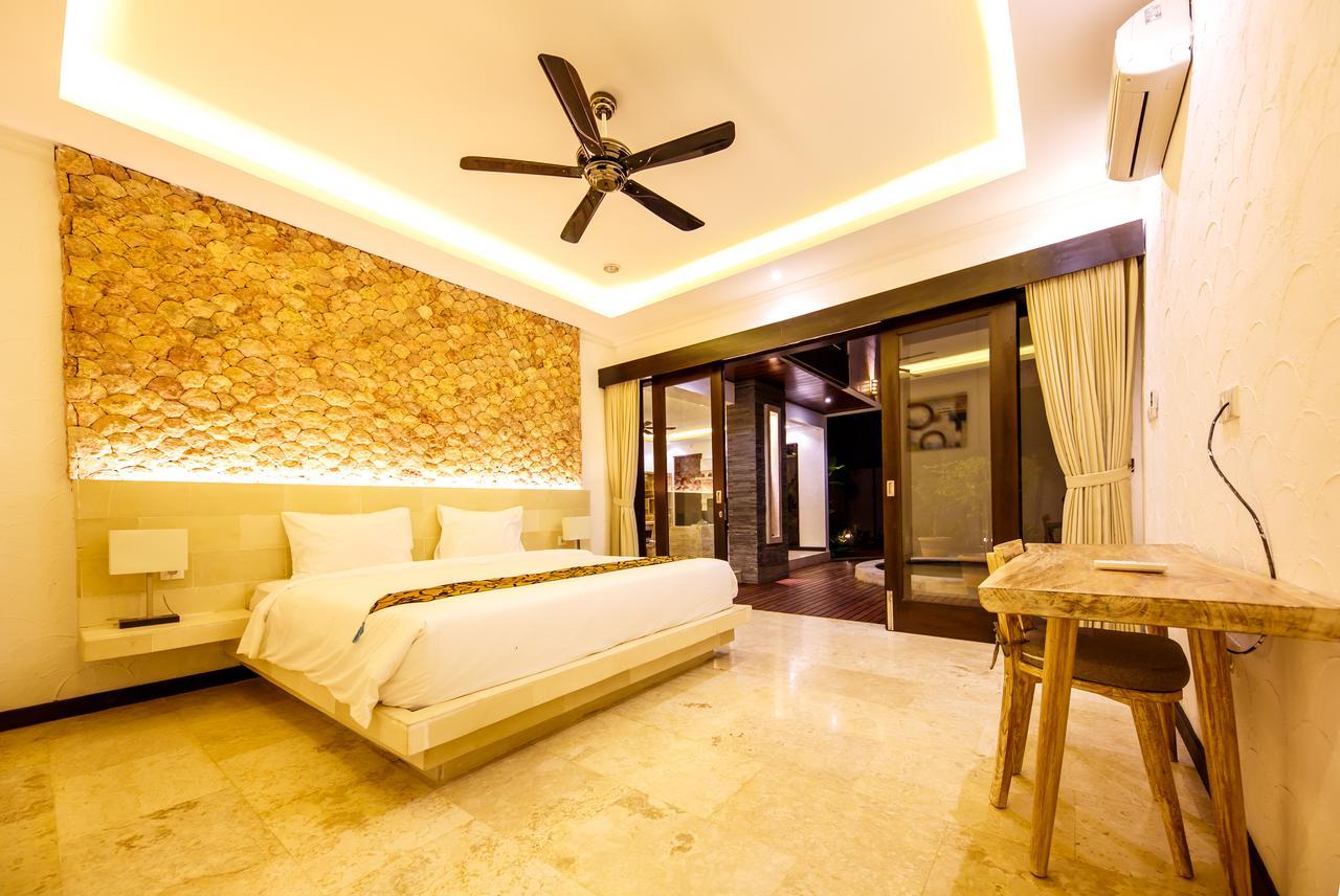 Villa Suzuki 3 Seminyak Buitenkant foto