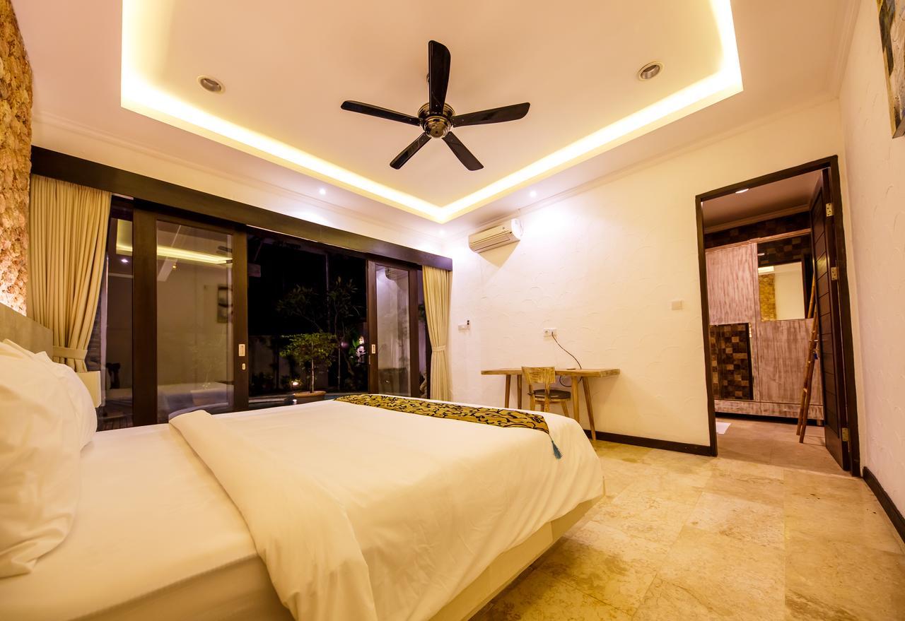 Villa Suzuki 3 Seminyak Buitenkant foto
