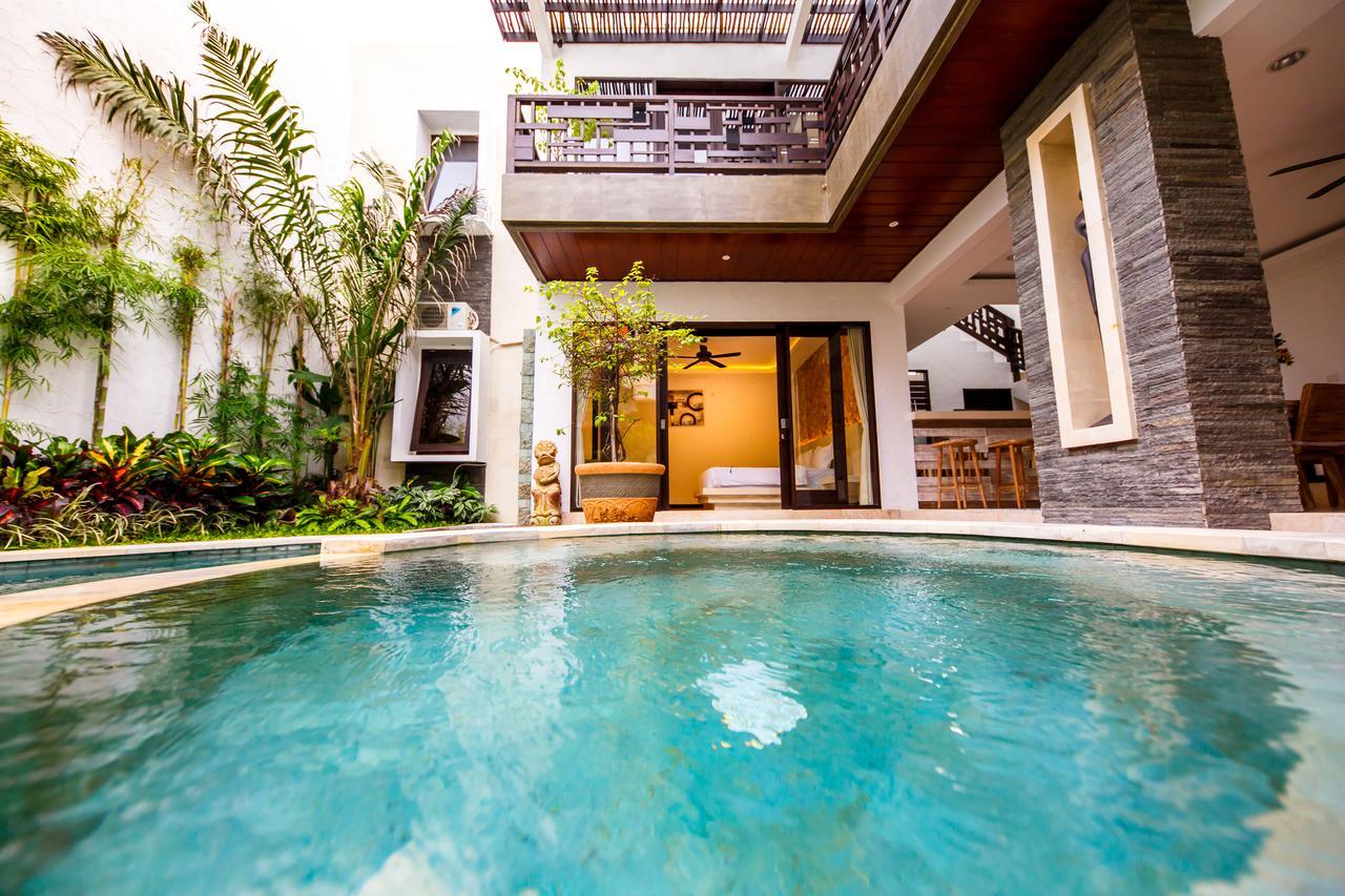 Villa Suzuki 3 Seminyak Buitenkant foto