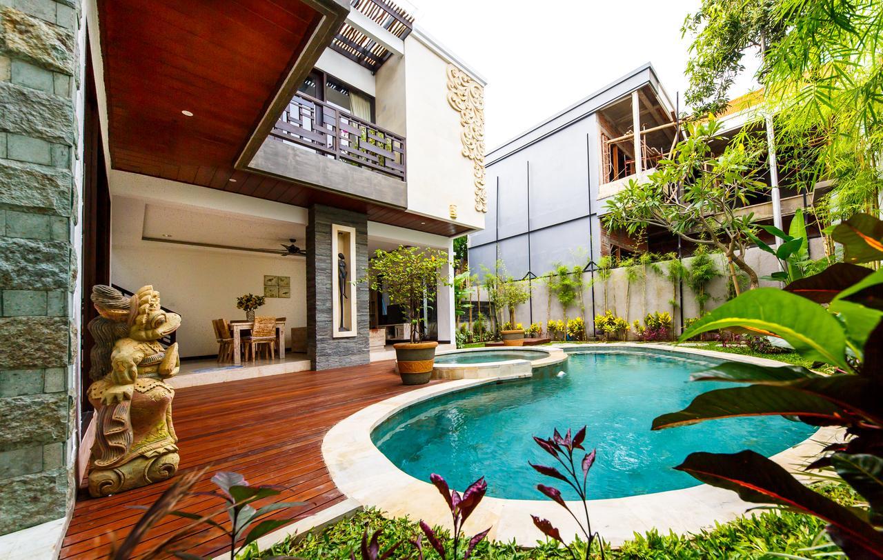 Villa Suzuki 3 Seminyak Buitenkant foto