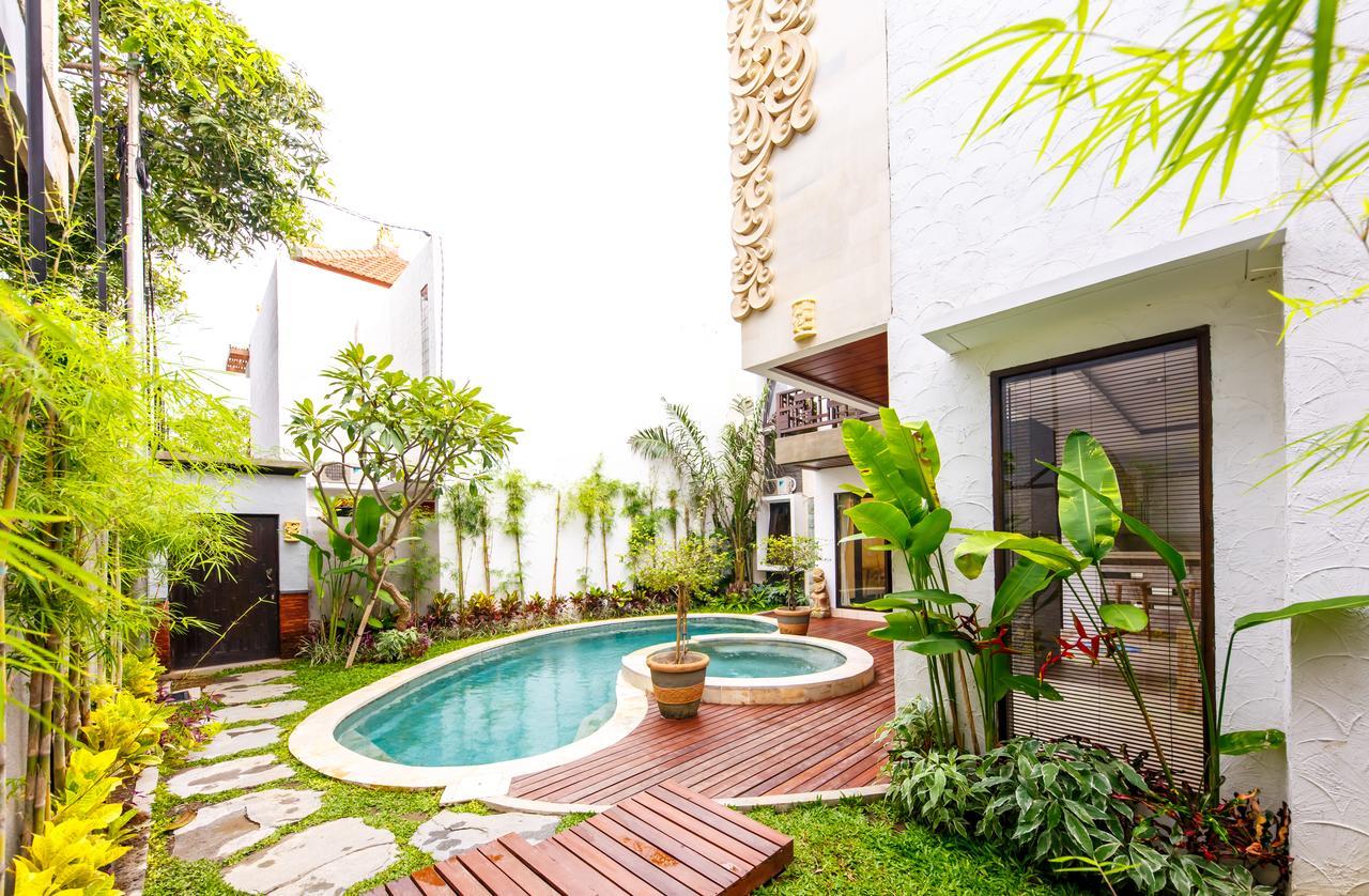 Villa Suzuki 3 Seminyak Buitenkant foto